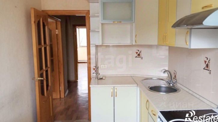 3-комн квартира улица Калинина, 127,  д. 127