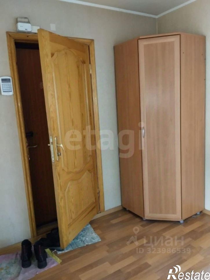 3-комн квартира улица Калинина, 127,  д. 127