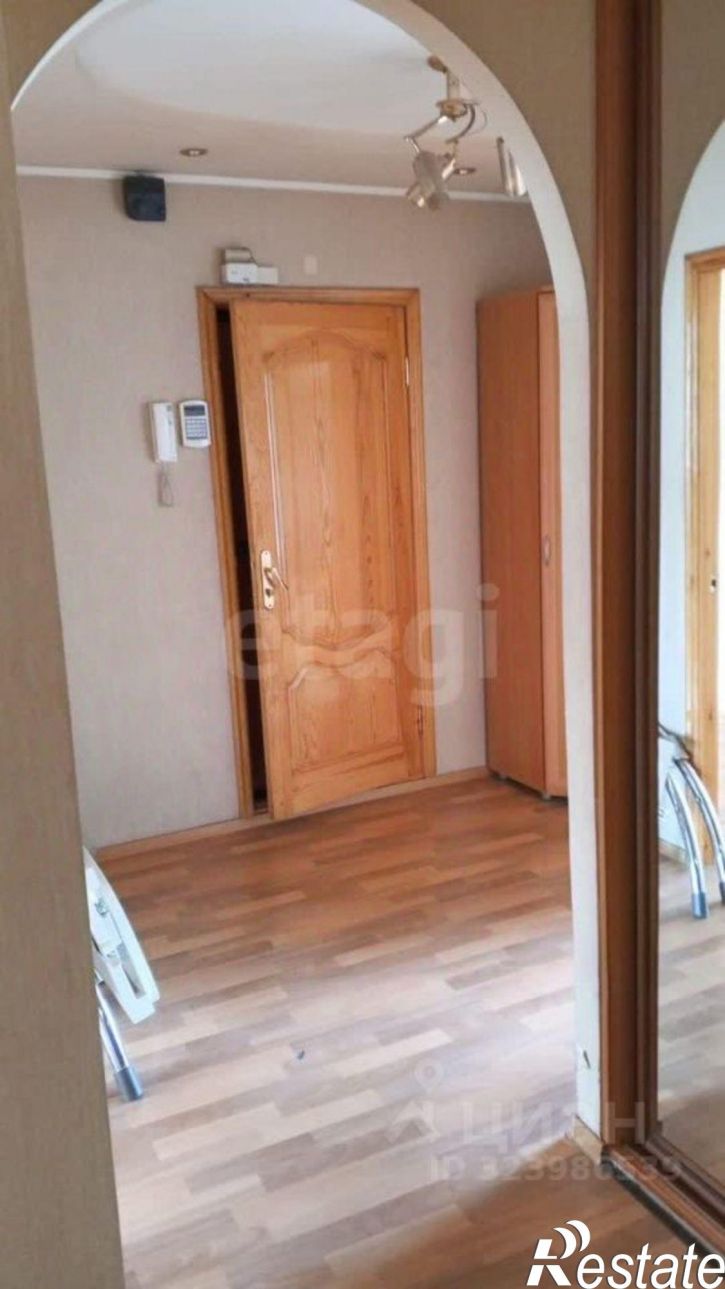 3-комн квартира улица Калинина, 127,  д. 127