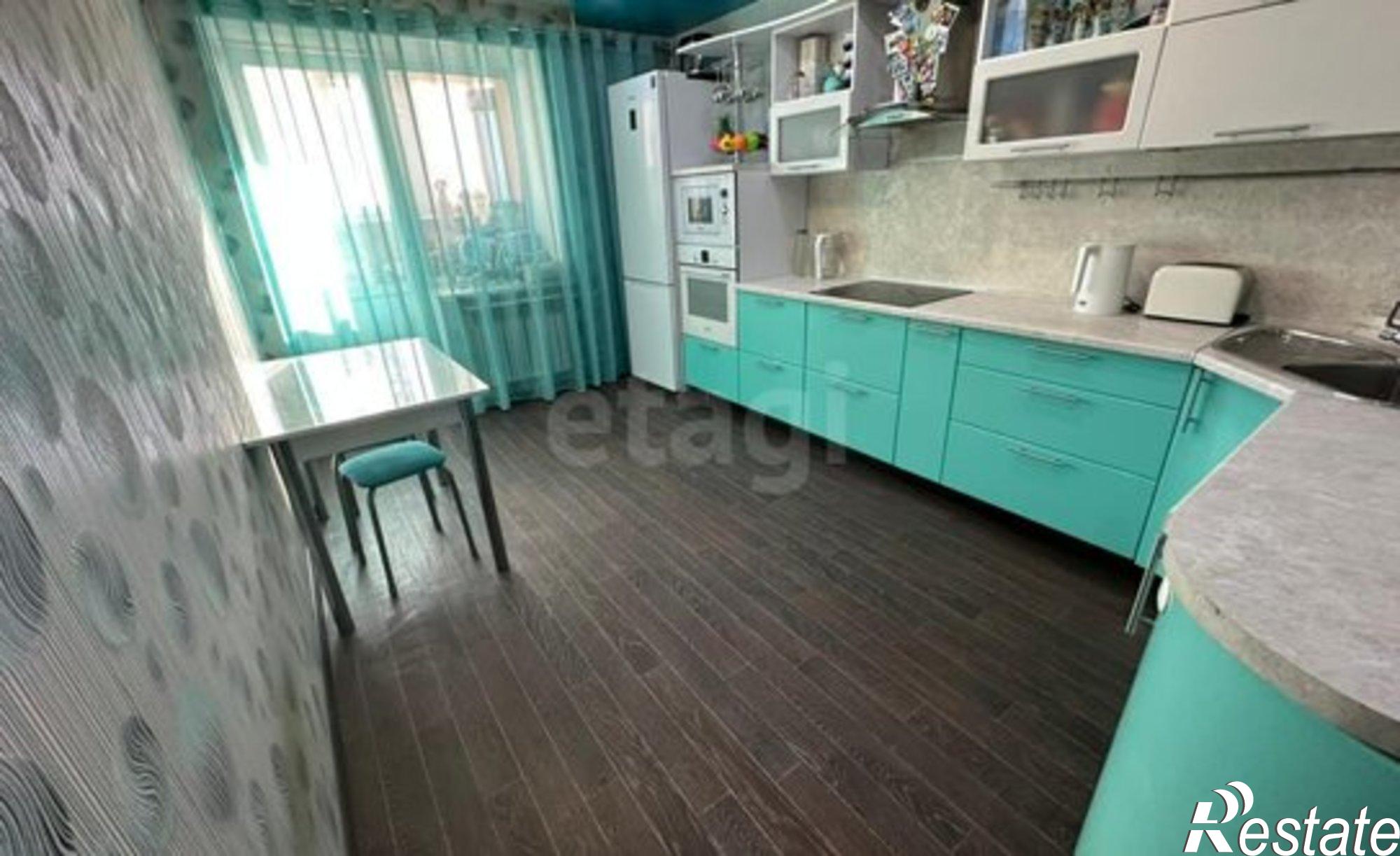 Купить квартиру за 6 500 000 рублей на улица Строителей, 70