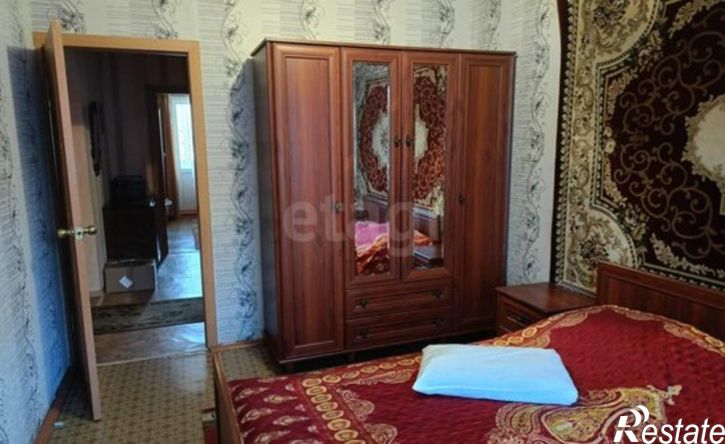 3-комн квартира улица Калинина, 130,  д. 130