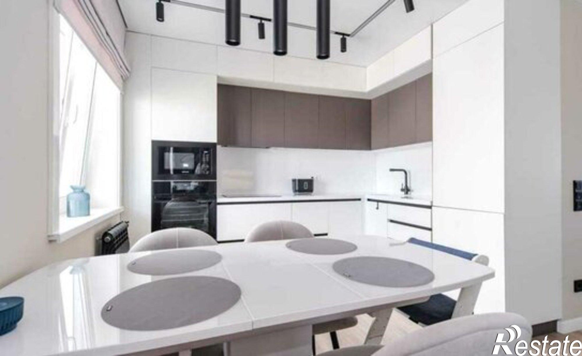 Купить квартиру за 11 250 000 рублей на Институтская улица, 3/1