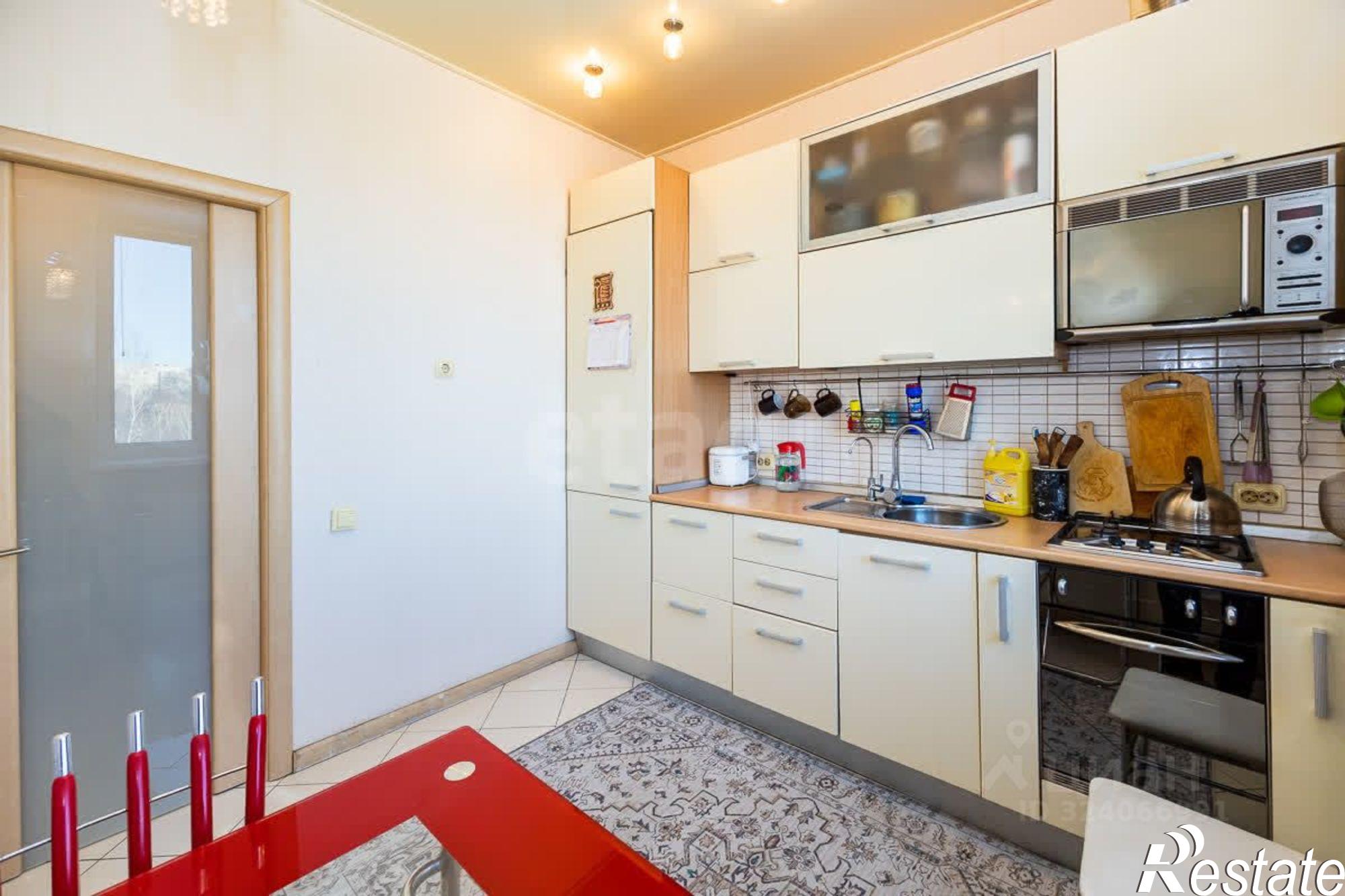 Купить квартиру за 12 000 000 рублей на Комсомольская улица, 2