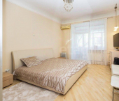 2-комн, 57кв м, этаж 4/4 Комсомольская улица, 2