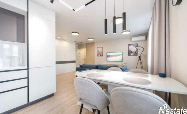 3-комн квартира Институтская улица, 3/1,  д. 3/1