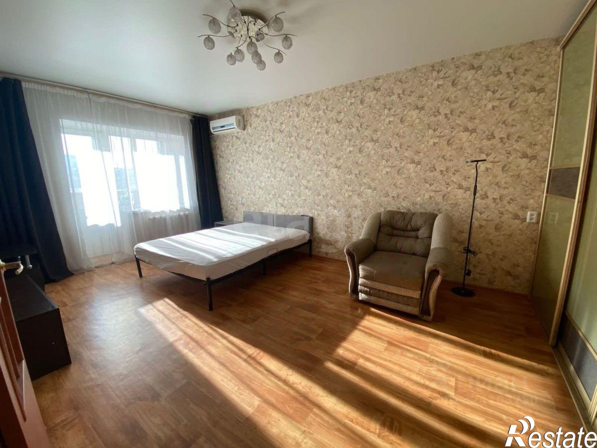 Сдать квартиру за 40 000 рублей на Октябрьская улица, 130