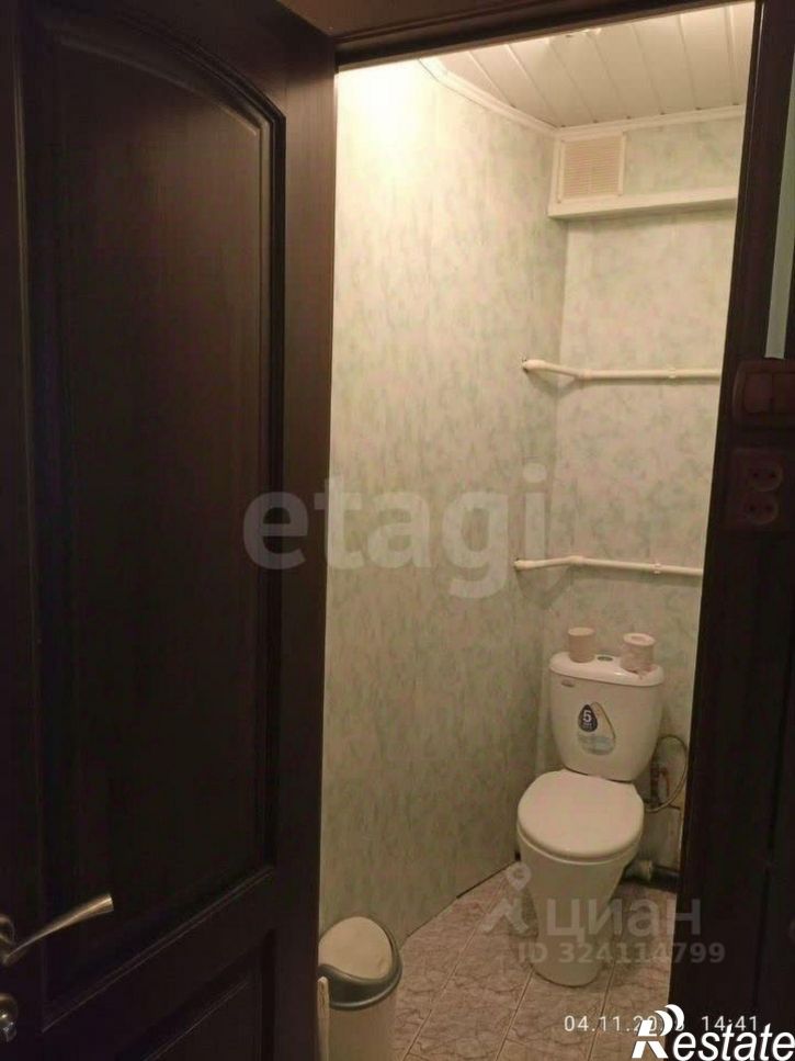 2-комн квартира улица Комарова, 17,  д. 17