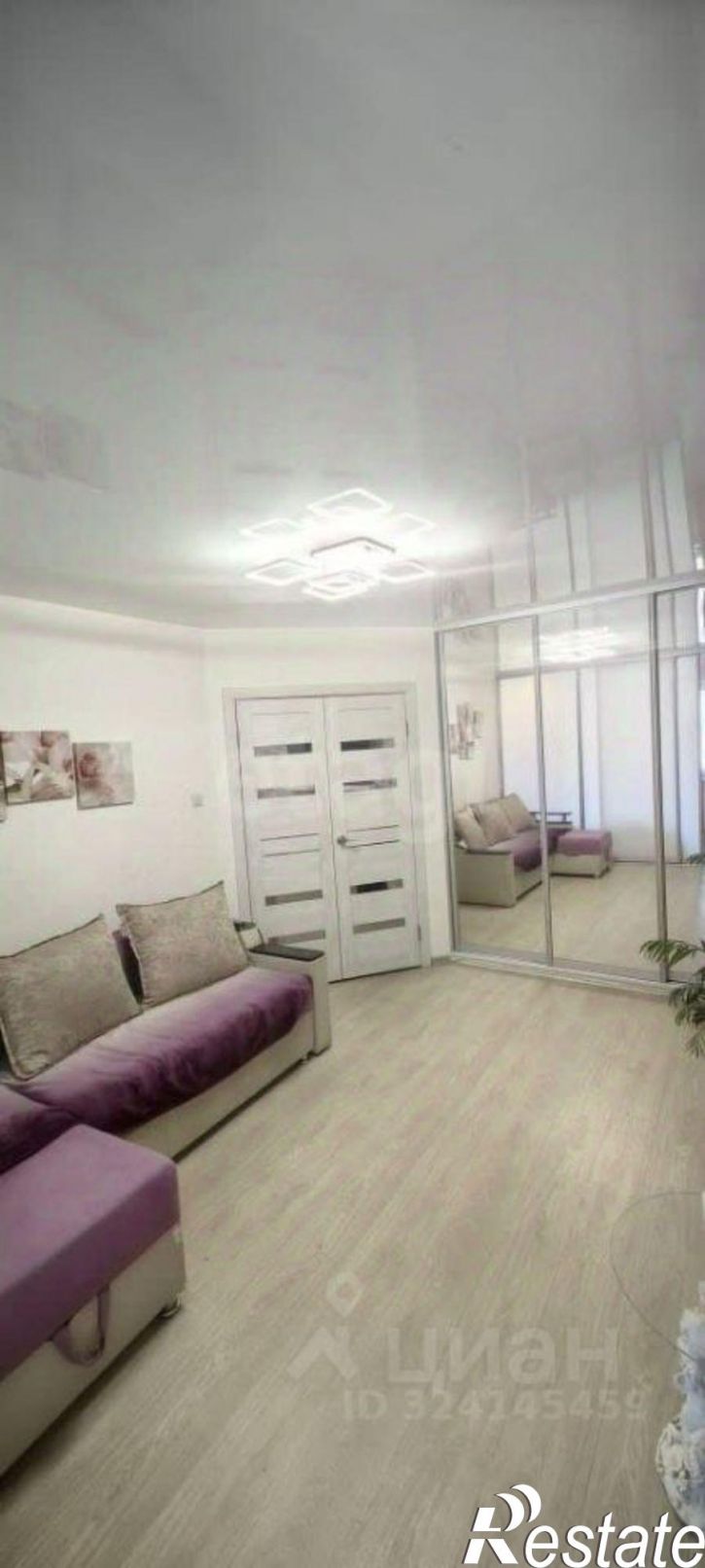 2-комн квартира улица Строителей, 70,  д. 70