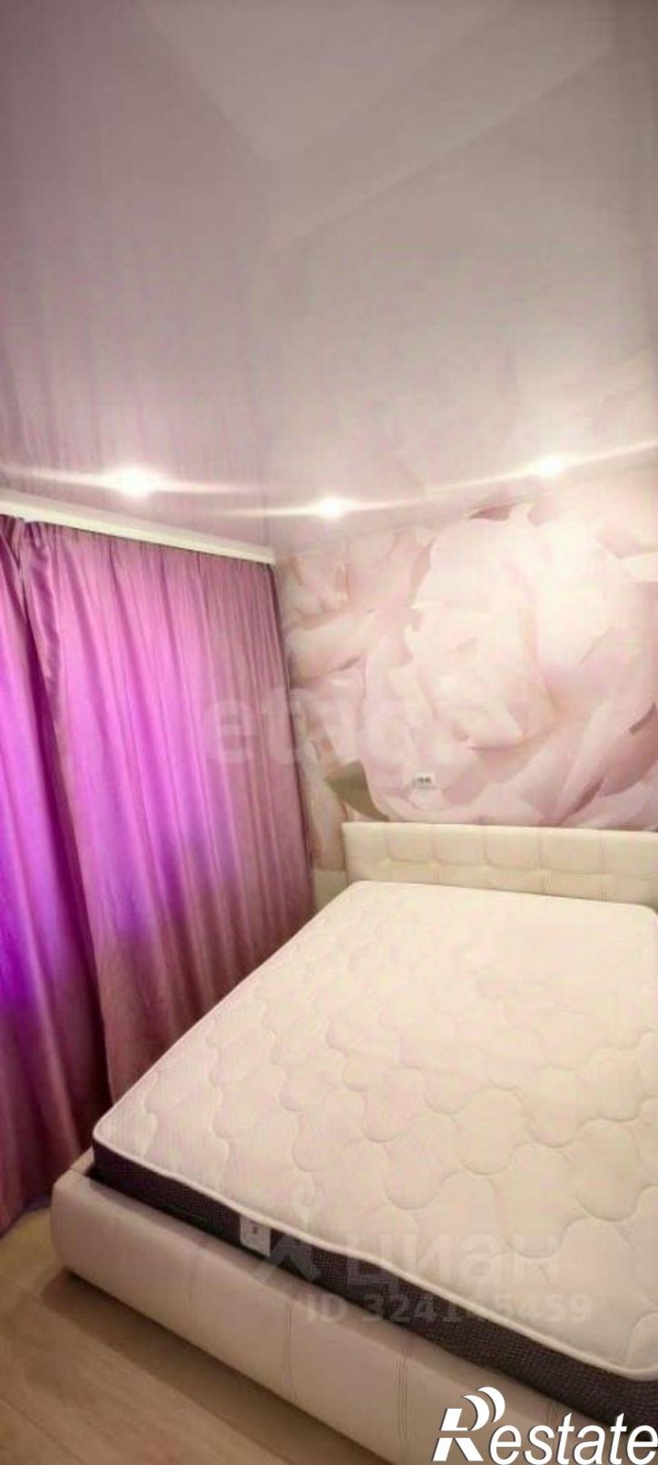 2-комн квартира улица Строителей, 70,  д. 70