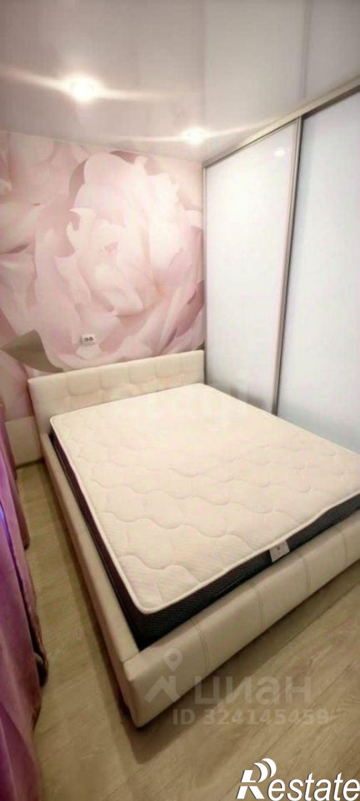 2-комн квартира улица Строителей, 70,  д. 70