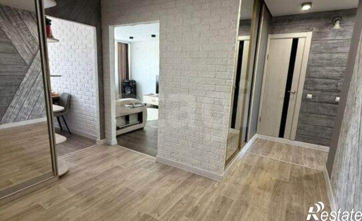 4-комн квартира Амурская улица, 36/6,  д. 36/6