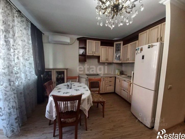 2-комн квартира Зейская улица, 285,  д. 285