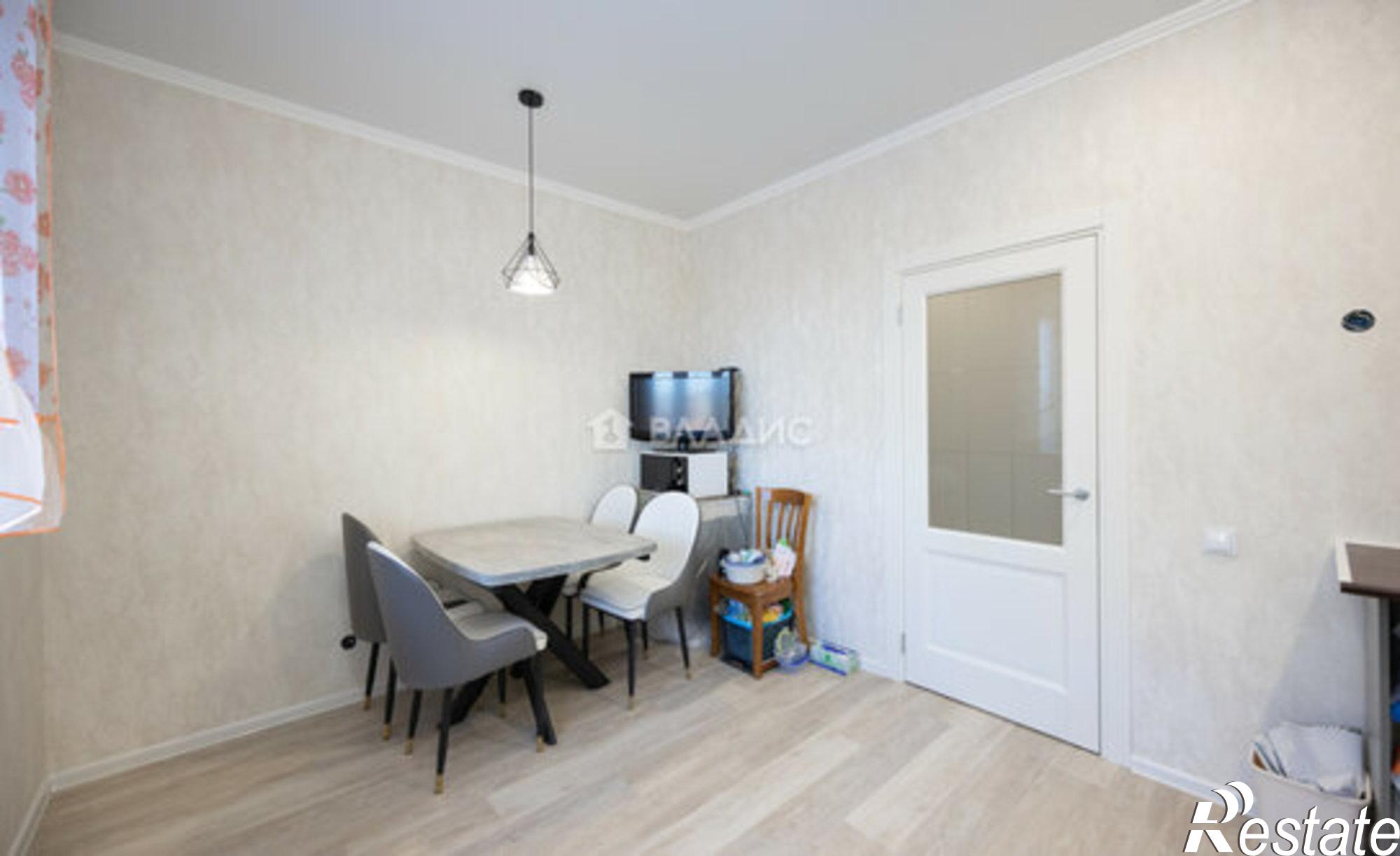 Купить квартиру за 12 000 000 рублей на Амурская улица, 55/2