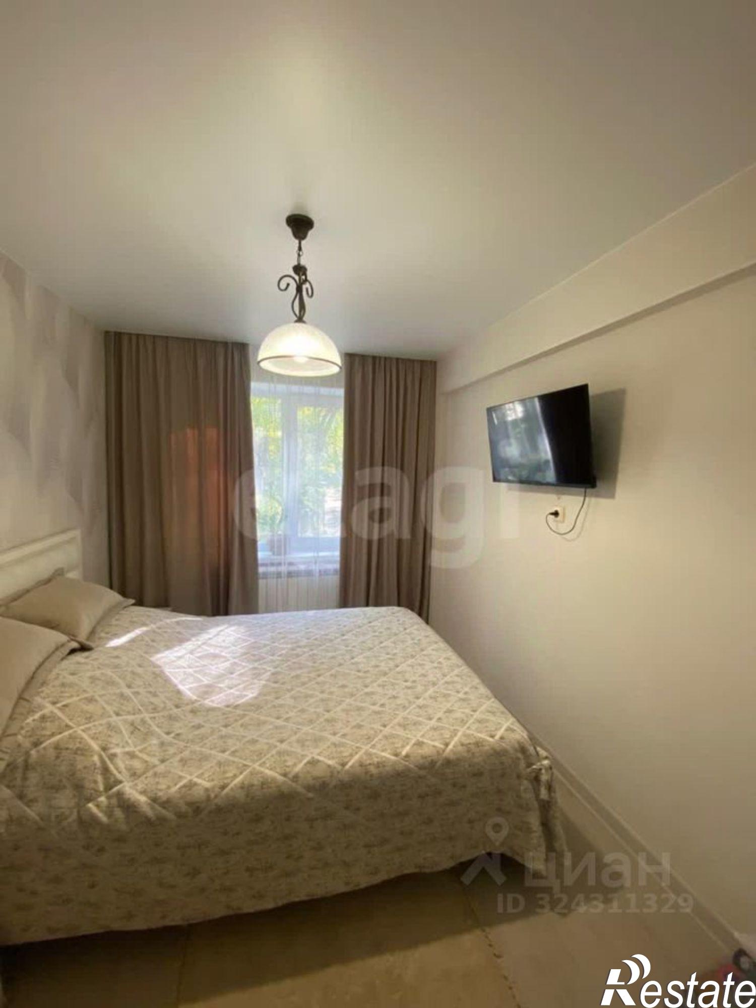 Сдать квартиру за 60 000 рублей на улица Шимановского, 61/1