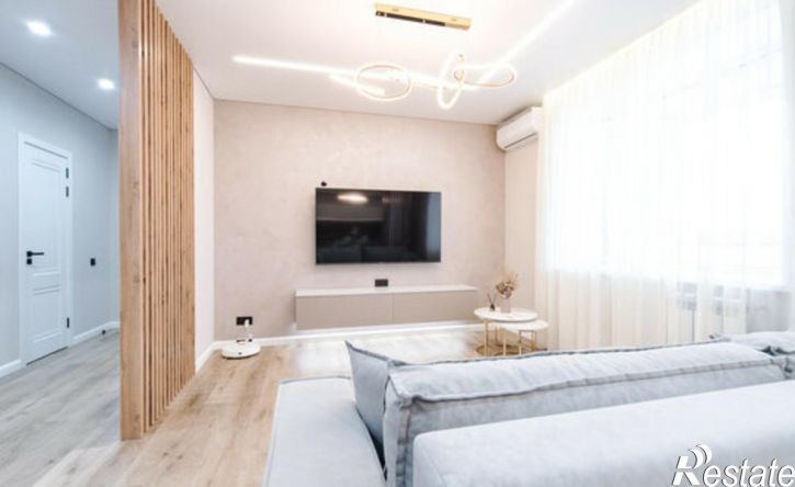 3-комн квартира улица Ломоносова, 197,  д. 197