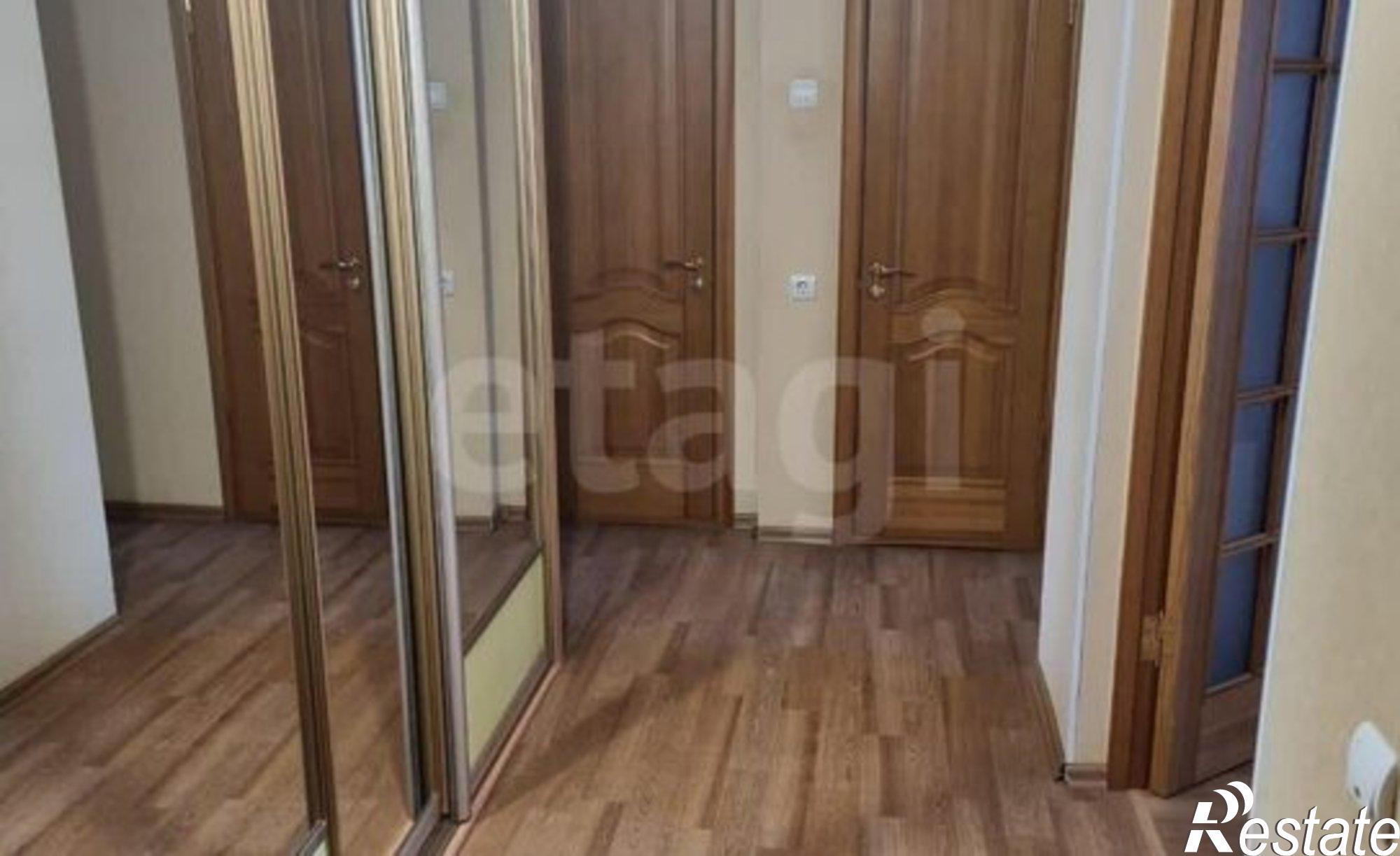 Купить квартиру за 12 000 000 рублей на улица Островского, 75