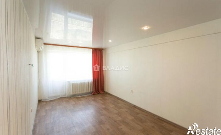 2-комн квартира улица Василенко, 3/2,  д. 3/2