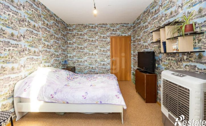 2-комн квартира улица Пушкина, 100,  д. 100