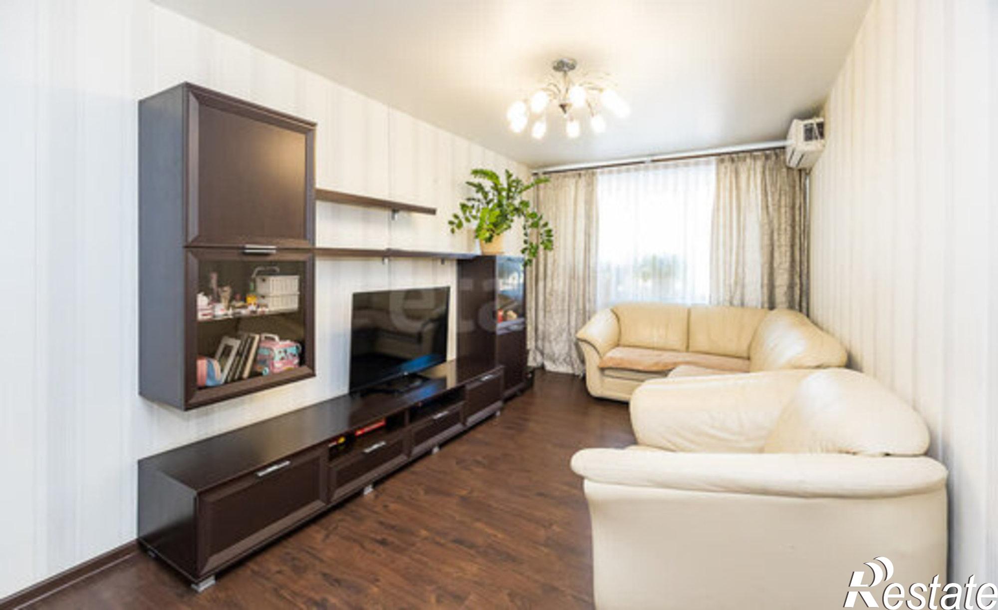 Купить квартиру за 9 300 000 рублей на Октябрьская улица, 213/1