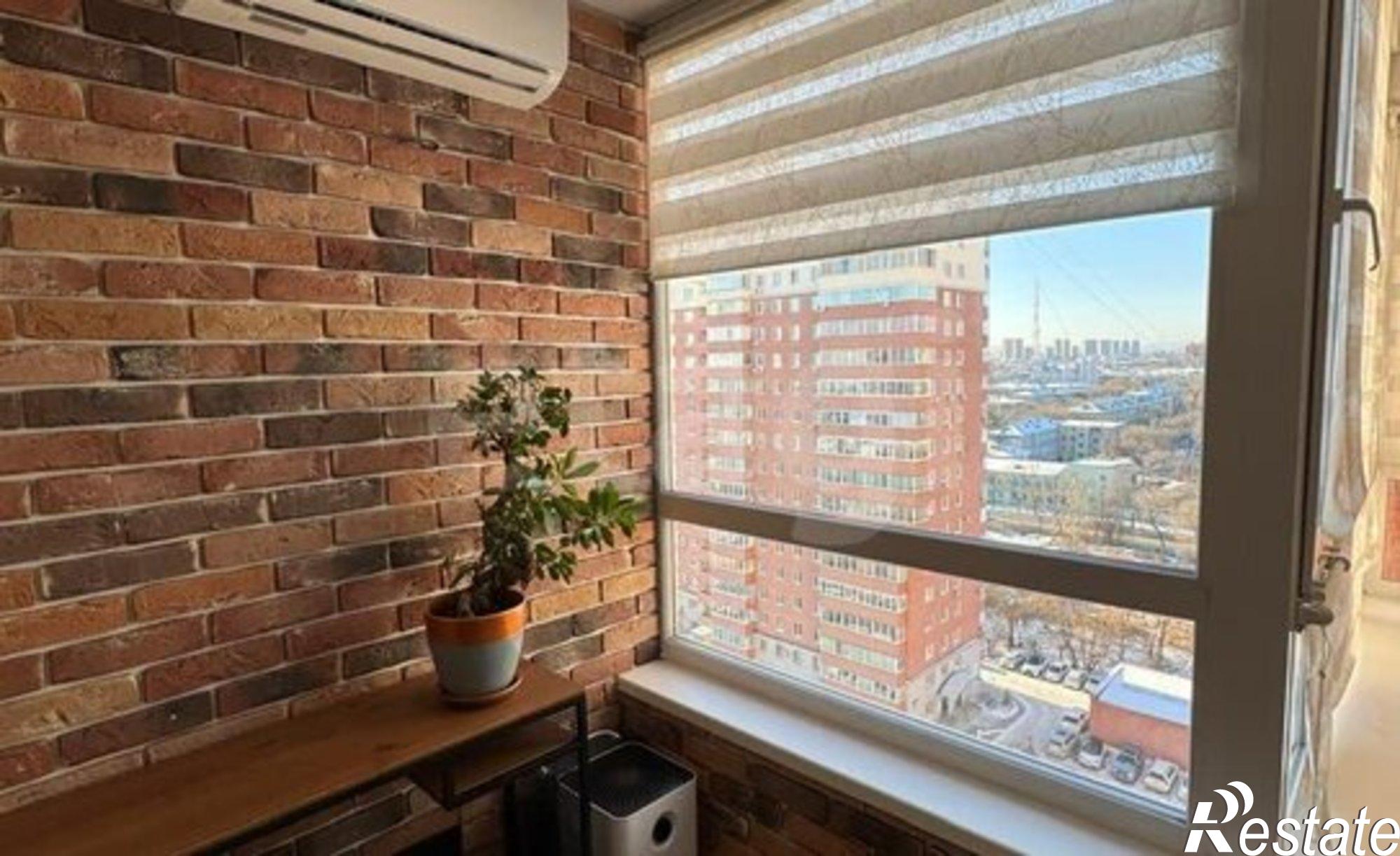 Купить квартиру за 17 000 000 рублей на Зейская улица, 220