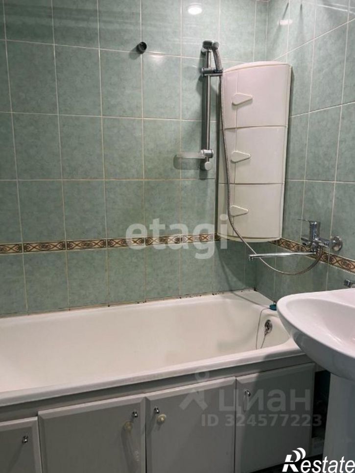 2-комн квартира ул Калинина, 130,  д. 130