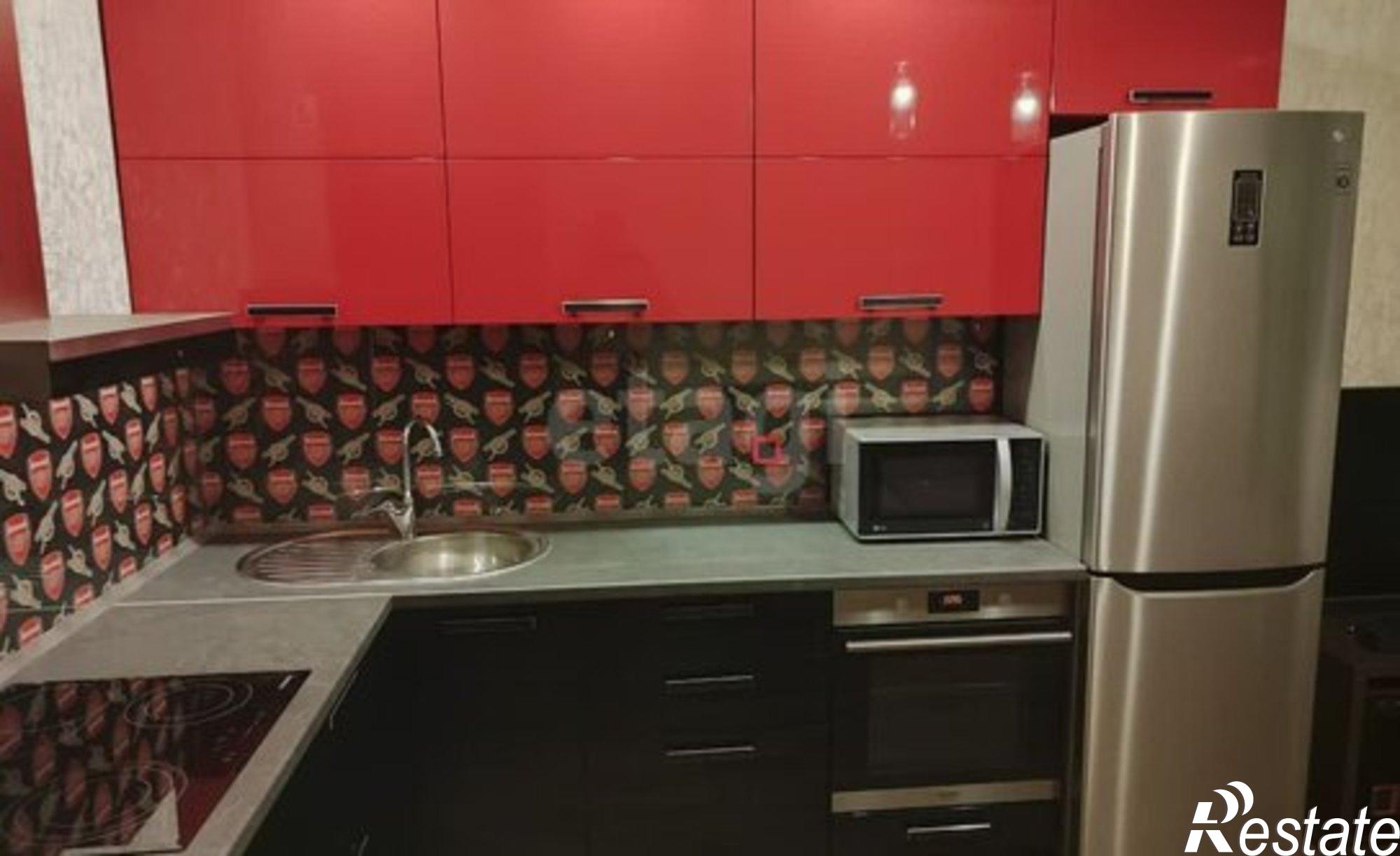 Купить квартиру за 8 000 000 рублей на улица Василенко, 3/3