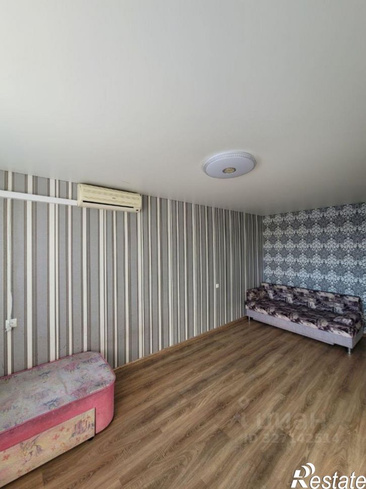 1-комн квартира улица Комарова, 17/1,  д. 17/1