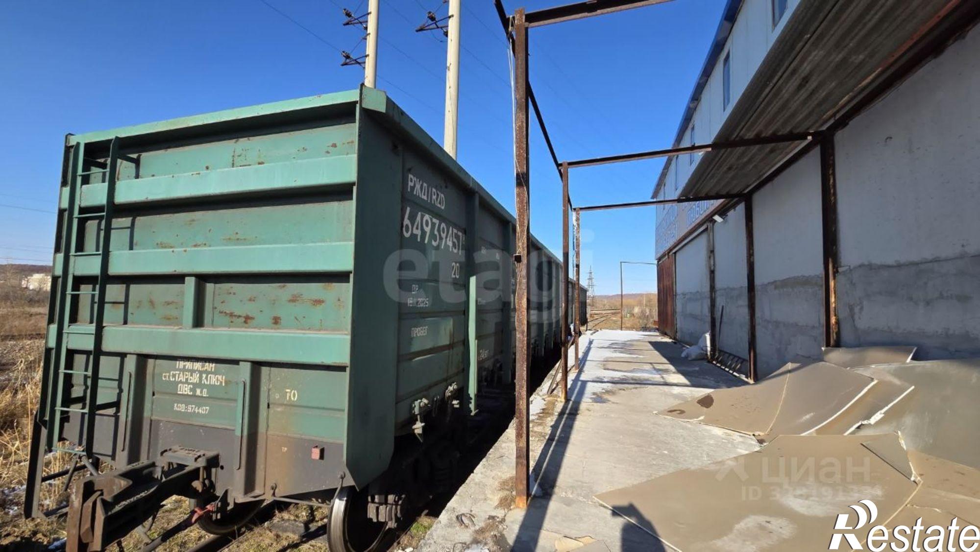 Купить складское помещение за 149 007 000 рублей на Театральная улица