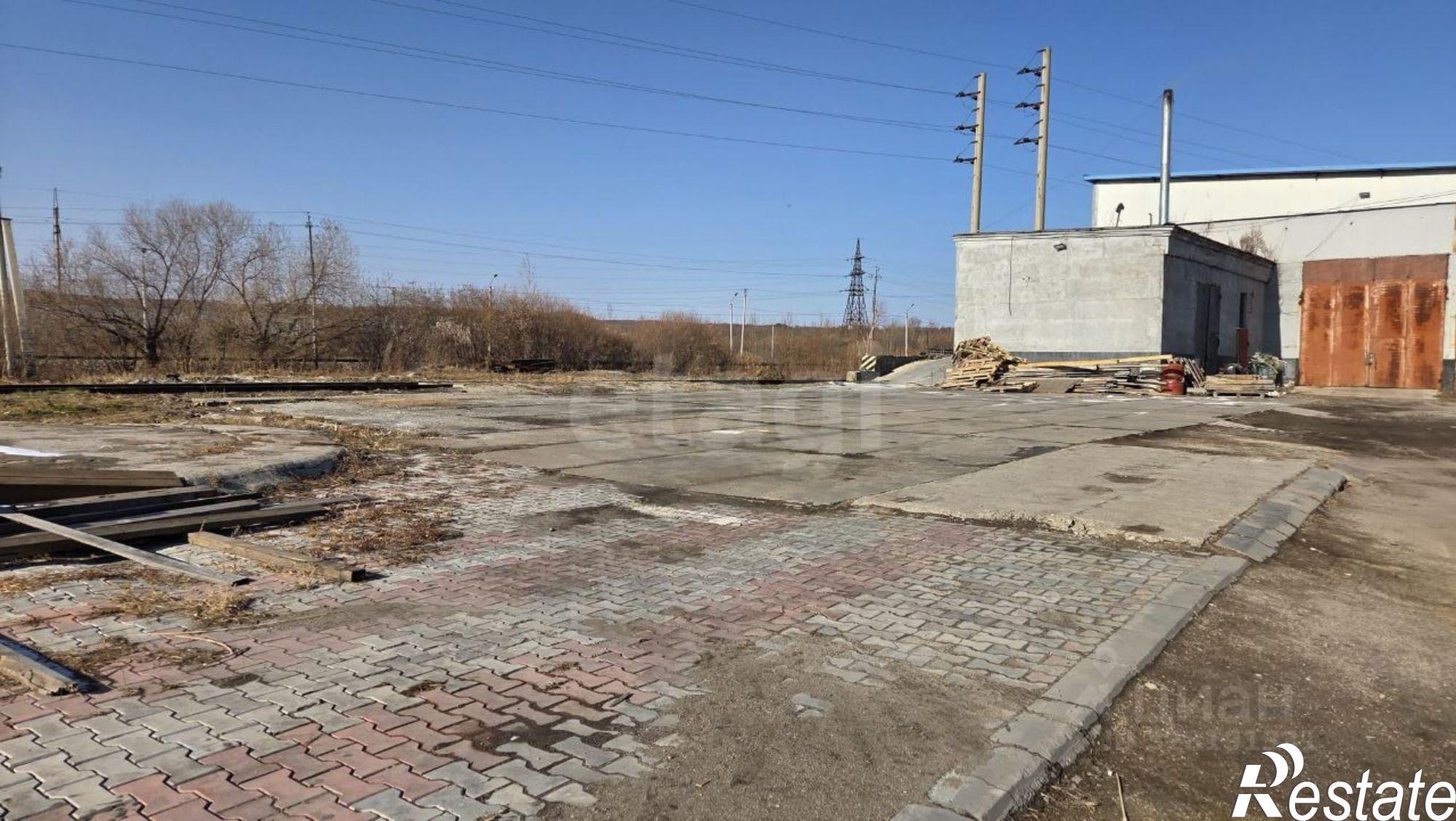 Купить складское помещение за 149 007 000 рублей на Театральная улица
