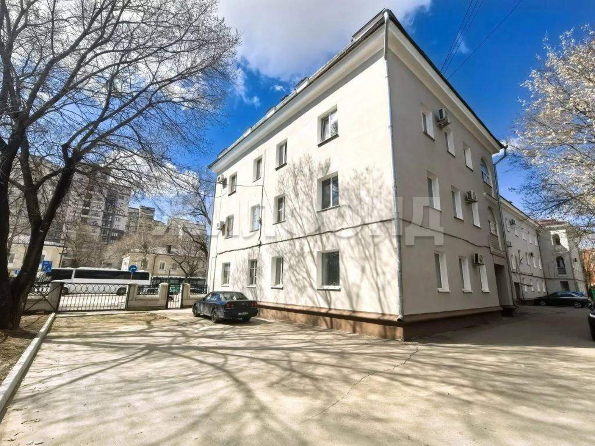 Купить квартиру за 15 000 000 рублей на Ленина ул., д.153