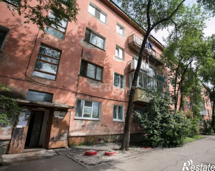 Комната улица 50 лет Октября, 210/2,  д. 210/2