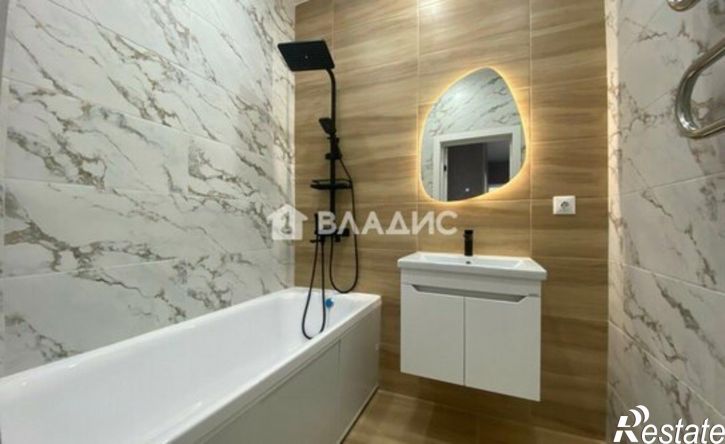 2-комн квартира улица Чайковского, 100,  д. 100
