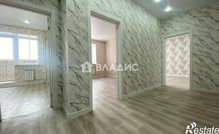 2-комн квартира улица Чайковского, 100,  д. 100