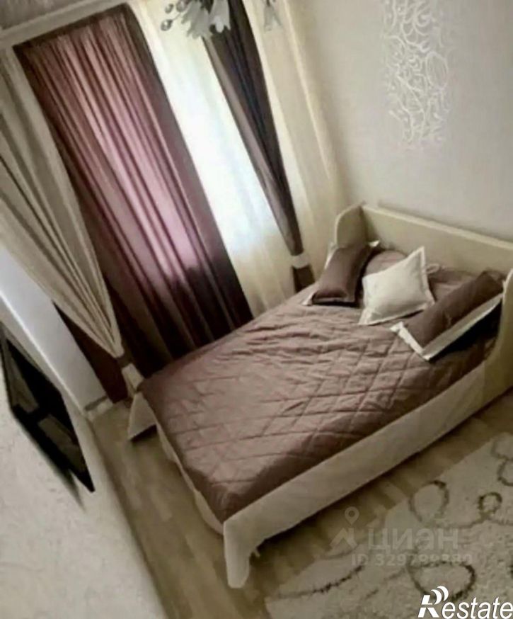 2-комн квартира улица Горького, 64,  д. 64