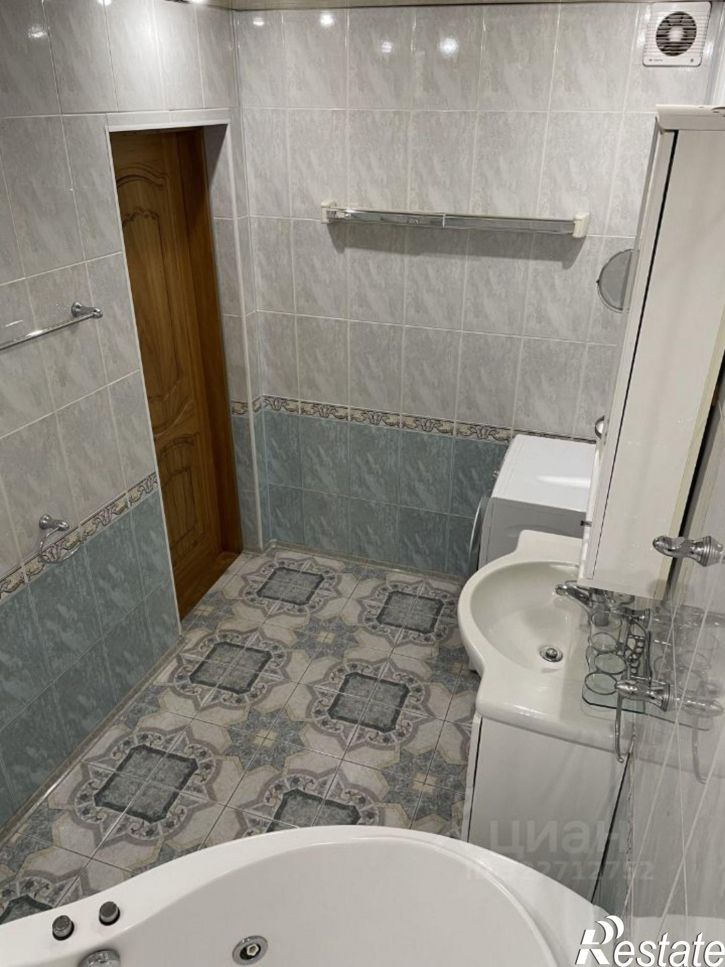 3-комн квартира Амурская улица, 71,  д. 71