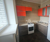 2-комн, 51кв м, этаж 2/10 улица Лазо, 64