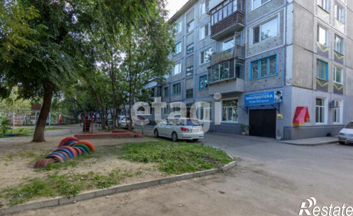 3-комн квартира Зейская улица, 42,  д. 42
