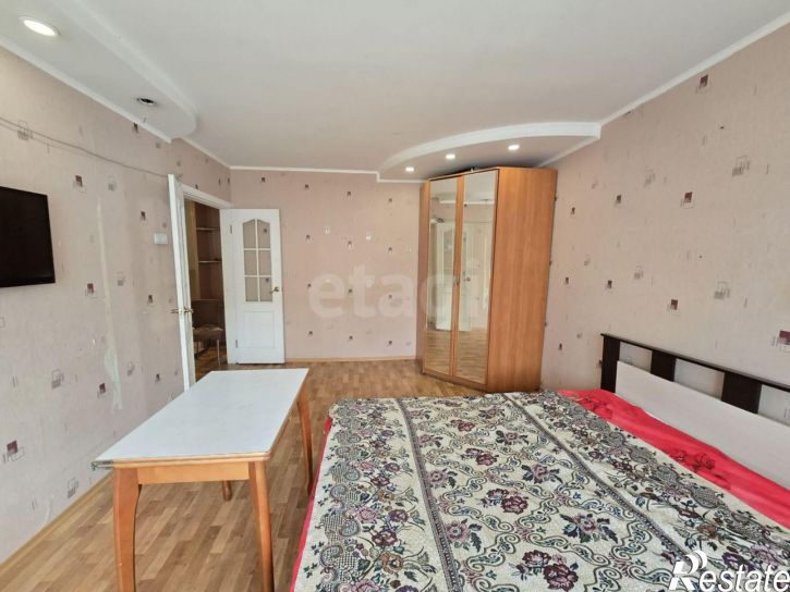 2-комн квартира улица Калинина, 110/2,  д. 110/2