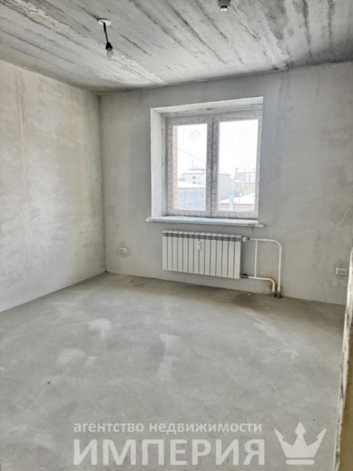 4-комн квартира Ленина, 21