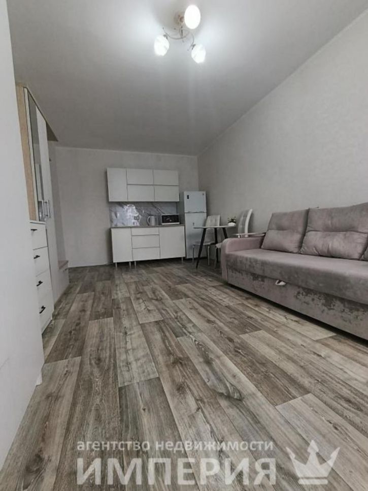 Комната Кантемирова, 13