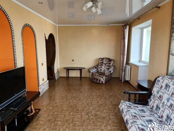 2-комн квартира улица Кантемирова, 24,  д. 24