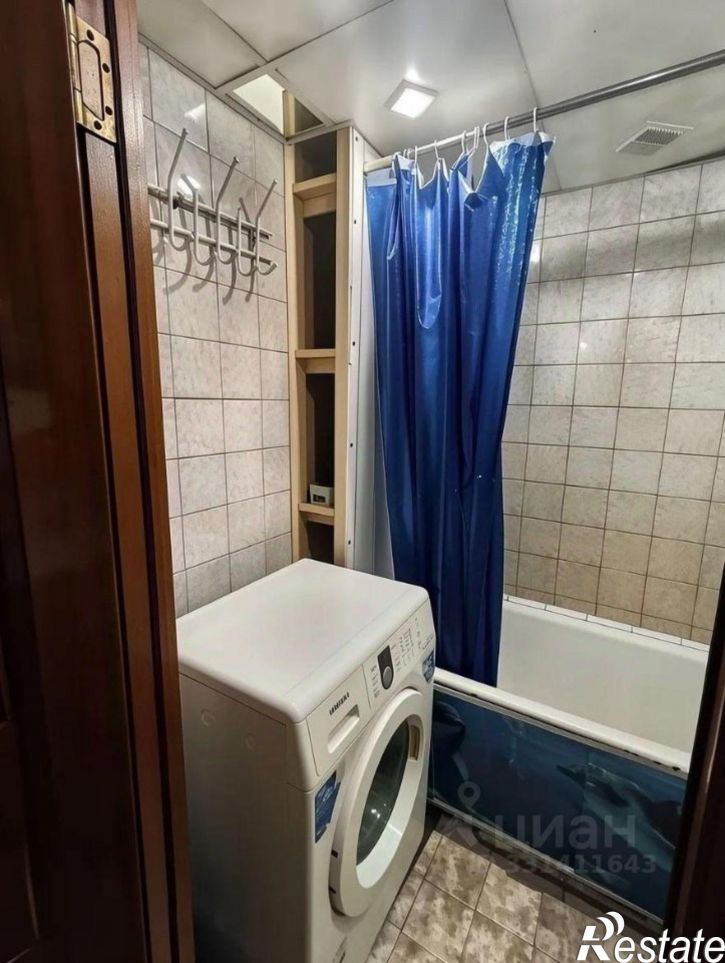 2-комн квартира улица Кантемирова, 24,  д. 24