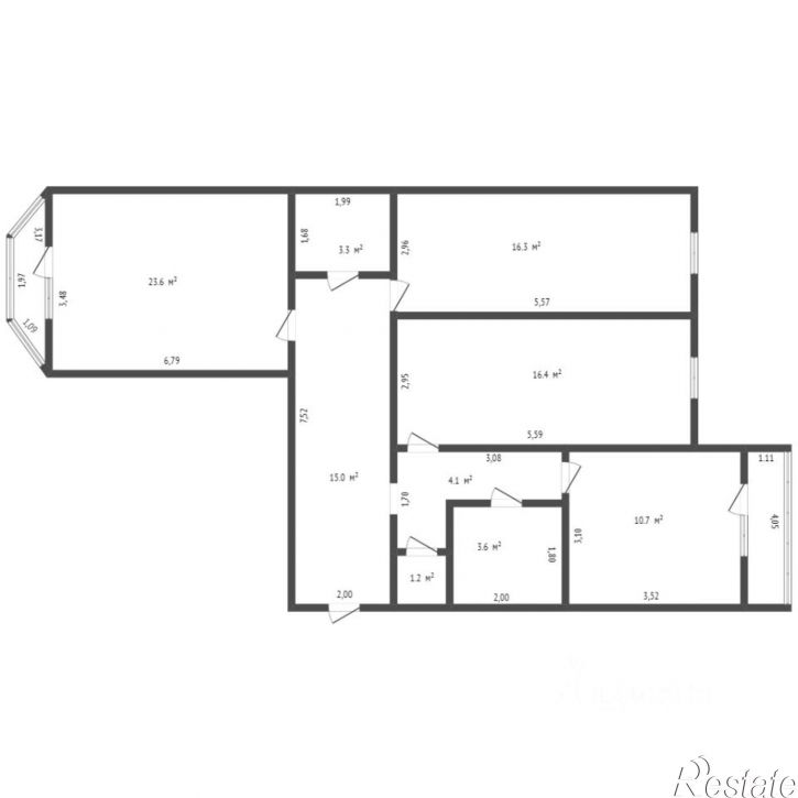 3-комн квартира улица Кантемирова, 23/2,  д. 23/2