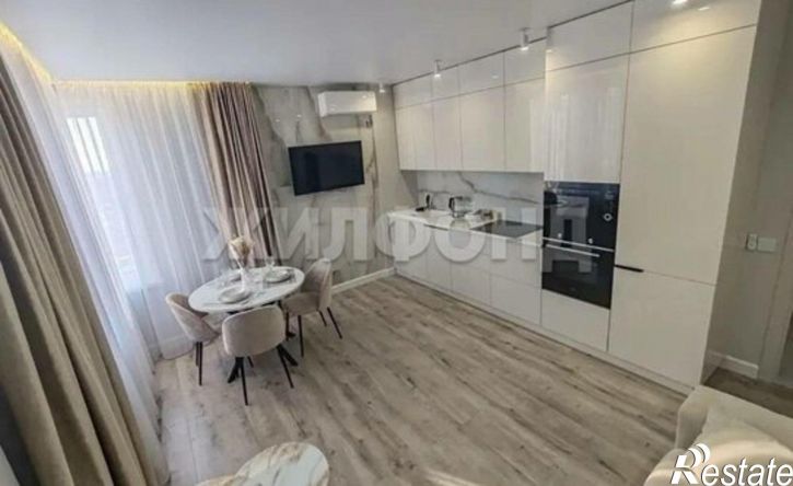 2-комн квартира улица Чайковского, 100,  д. 100