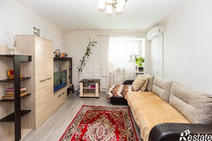 2-комн квартира улица Строителей, 109/1,  д. 109/1