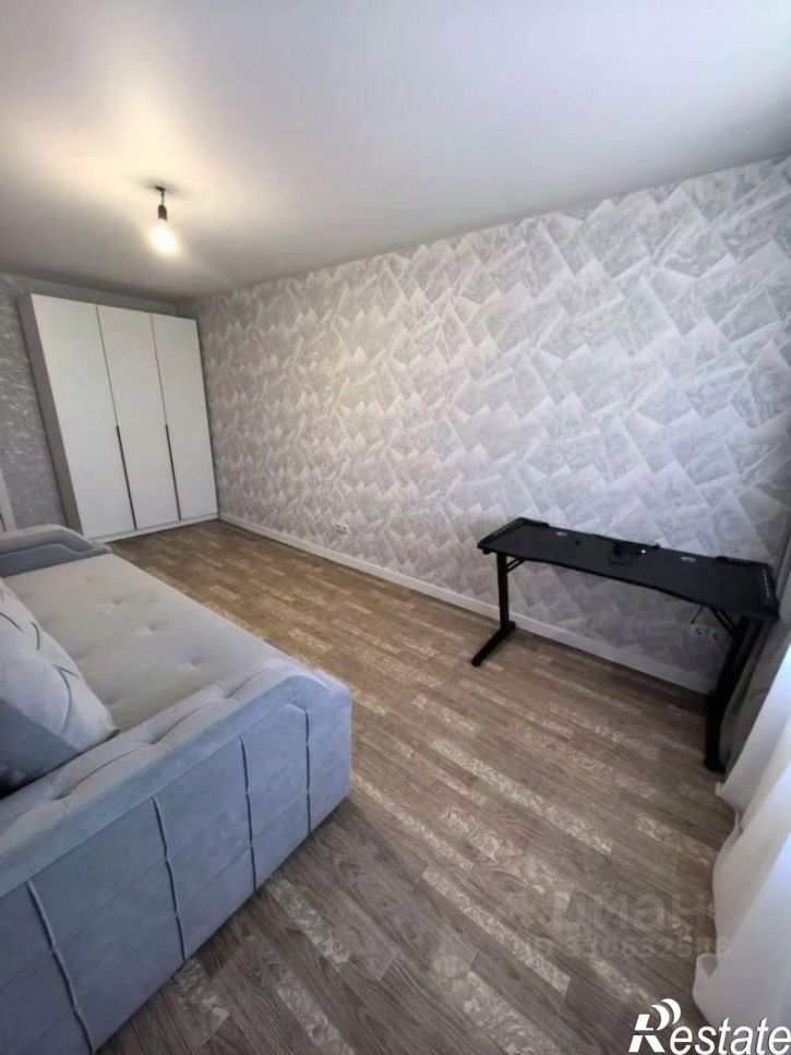 2-комн квартира улица Горького, 64,  д. 64