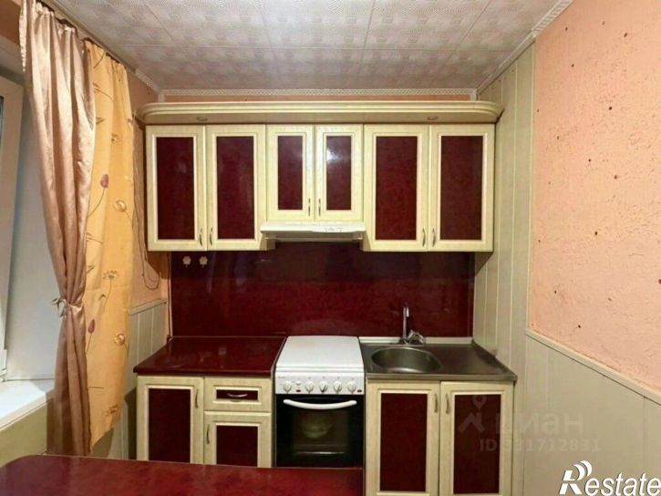 2-комн квартира улица Кантемирова, 24,  д. 24