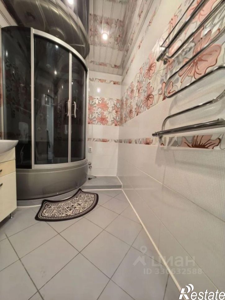 2-комн квартира улица Горького, 64,  д. 64