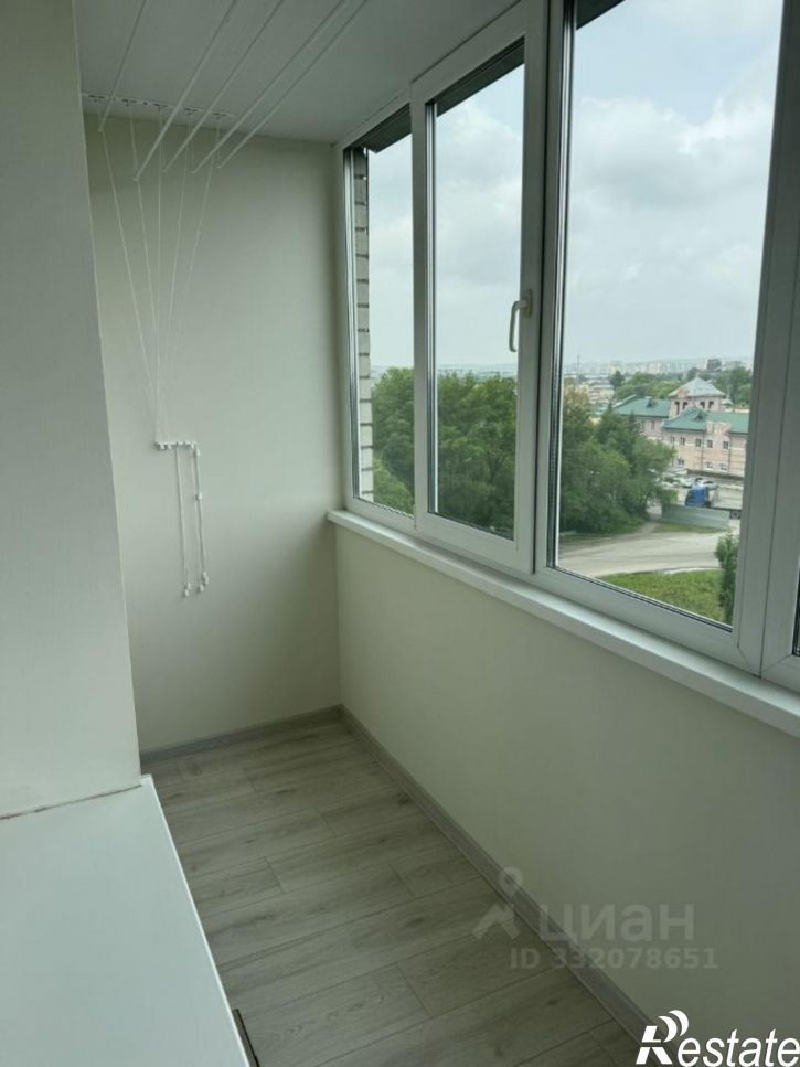 3-комн квартира Тополиная улица, 51/1,  д. 51/1
