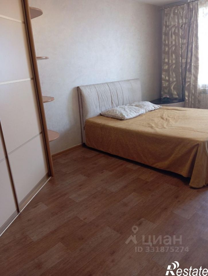 2-комн квартира улица Горького, 172/1,  д. 172/1